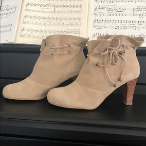 Women Suede boots